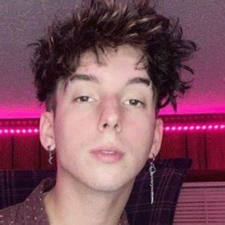 
Aidan McMurry Height, Weight, Net Worth, Age, Birthday, Wikipedia, Who, Nationality, Biography 
