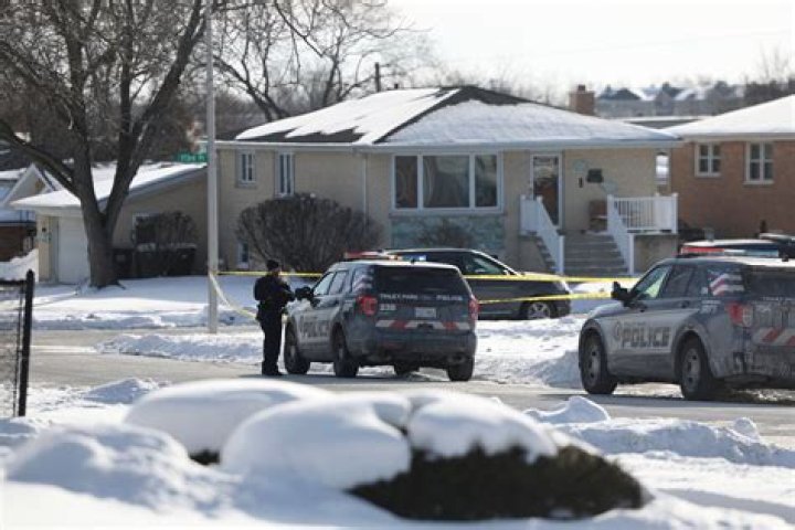 
Illinois Man Accused of Stabbing 14-Year-Old After Meeting Her Online and Traveling to Her Home 